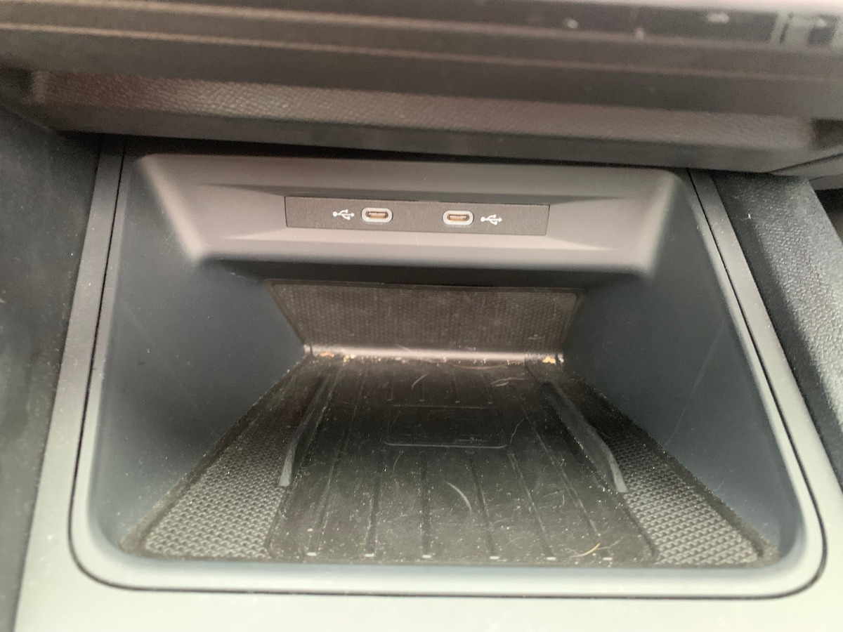 Cupra FORMENTOR E-HYBRID 204 | Business Edition | Cuir | Apple Car Play | Toit ouvrant panoramique