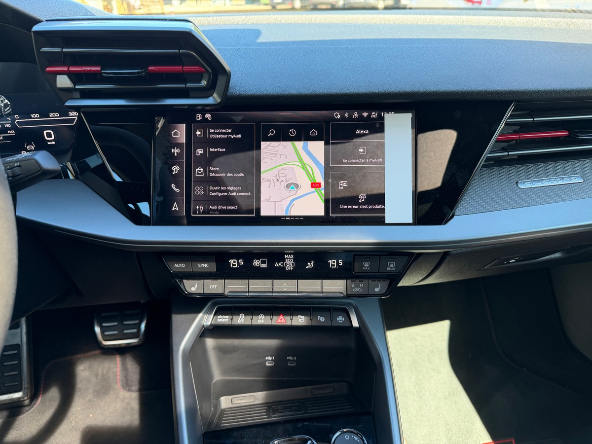 Audi RS3 Sportback 8Y2 Facelift 2.5 TFSI 400ch Quattro BAQUETS CARBONE / TOIT OUVRANT / SONOS 3D
