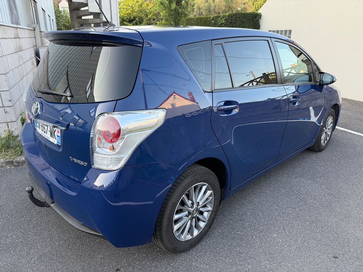 Toyota Verso 1.6 D-4D 112 CV tendance 1er main 4XCB