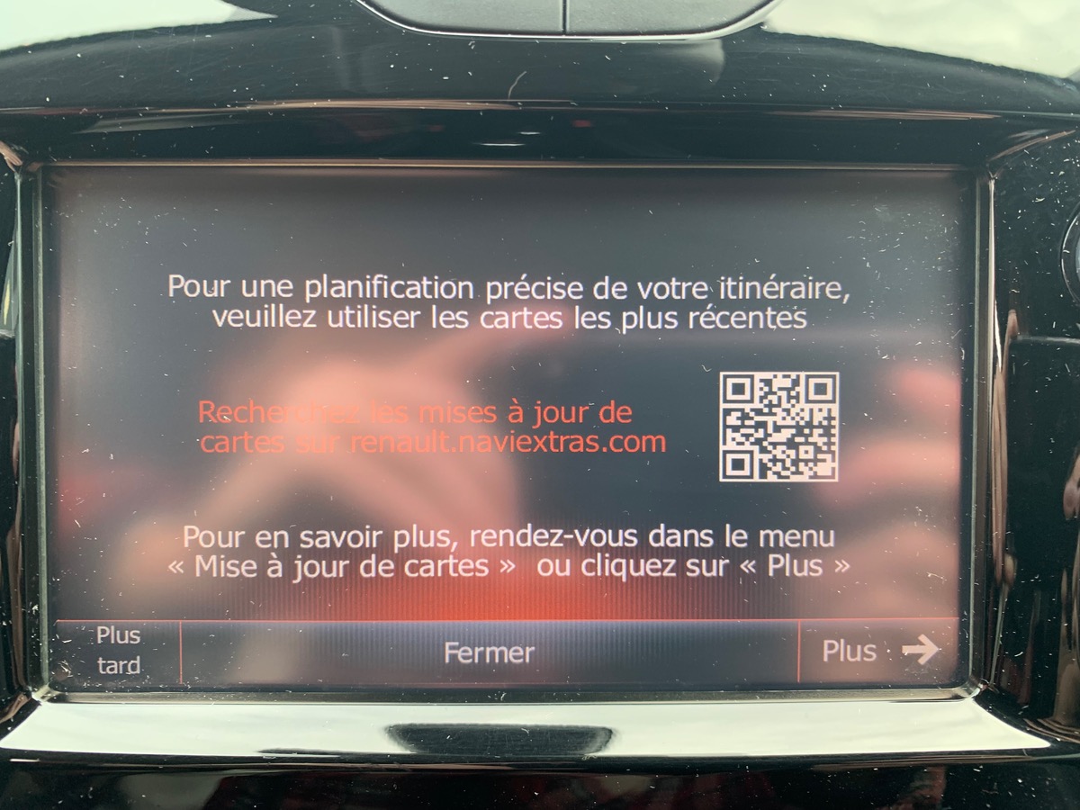 RENAULT Clio Estate 90 | Intens | Bluetooth | GPS | Phares antibrouillard LED |Jantes Alu | Attelage