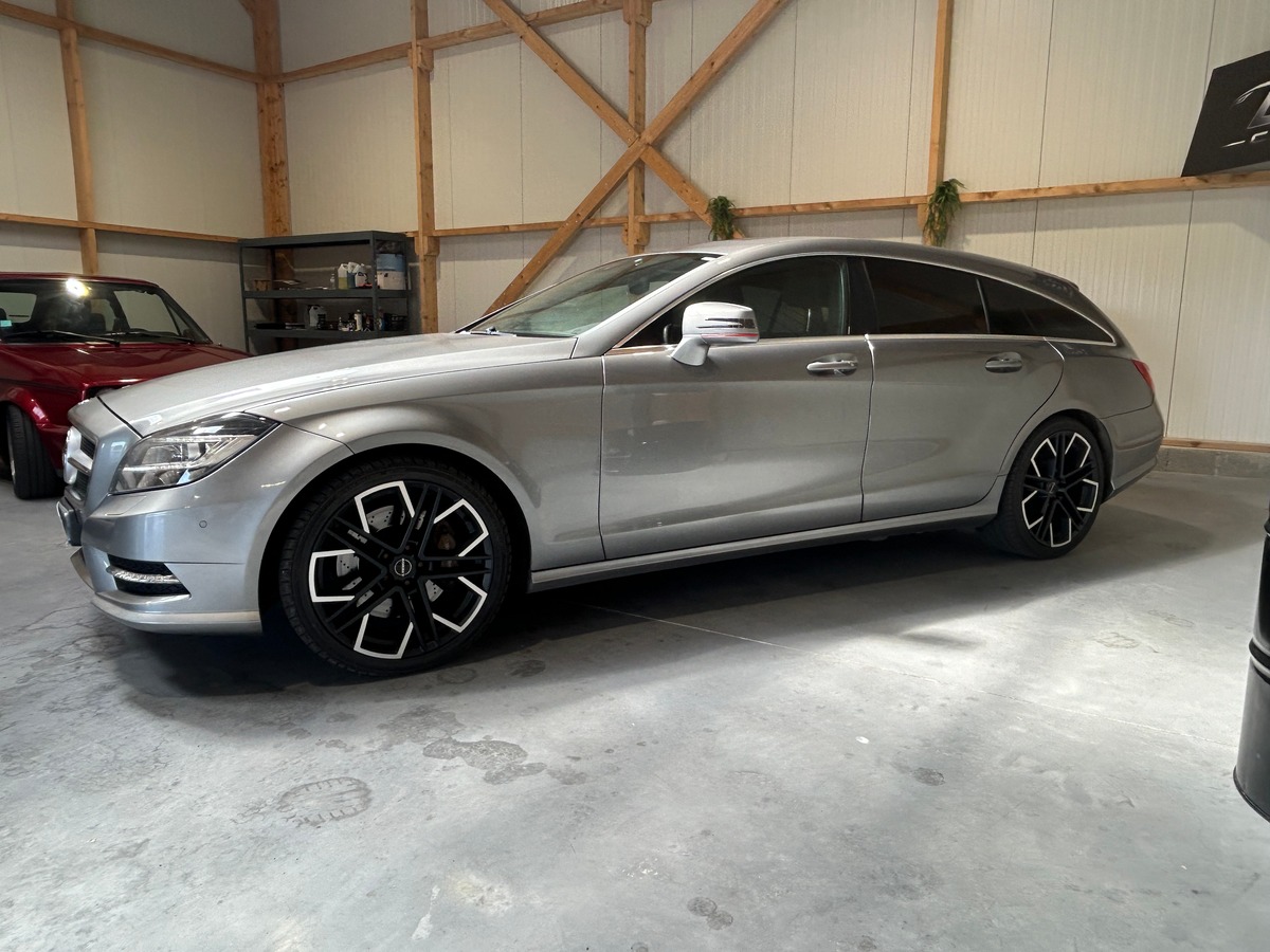 Mercedes-Benz CLS Shooting Break 350 CDi 3.0 V6 - VIDANGE OK - GARANTIE