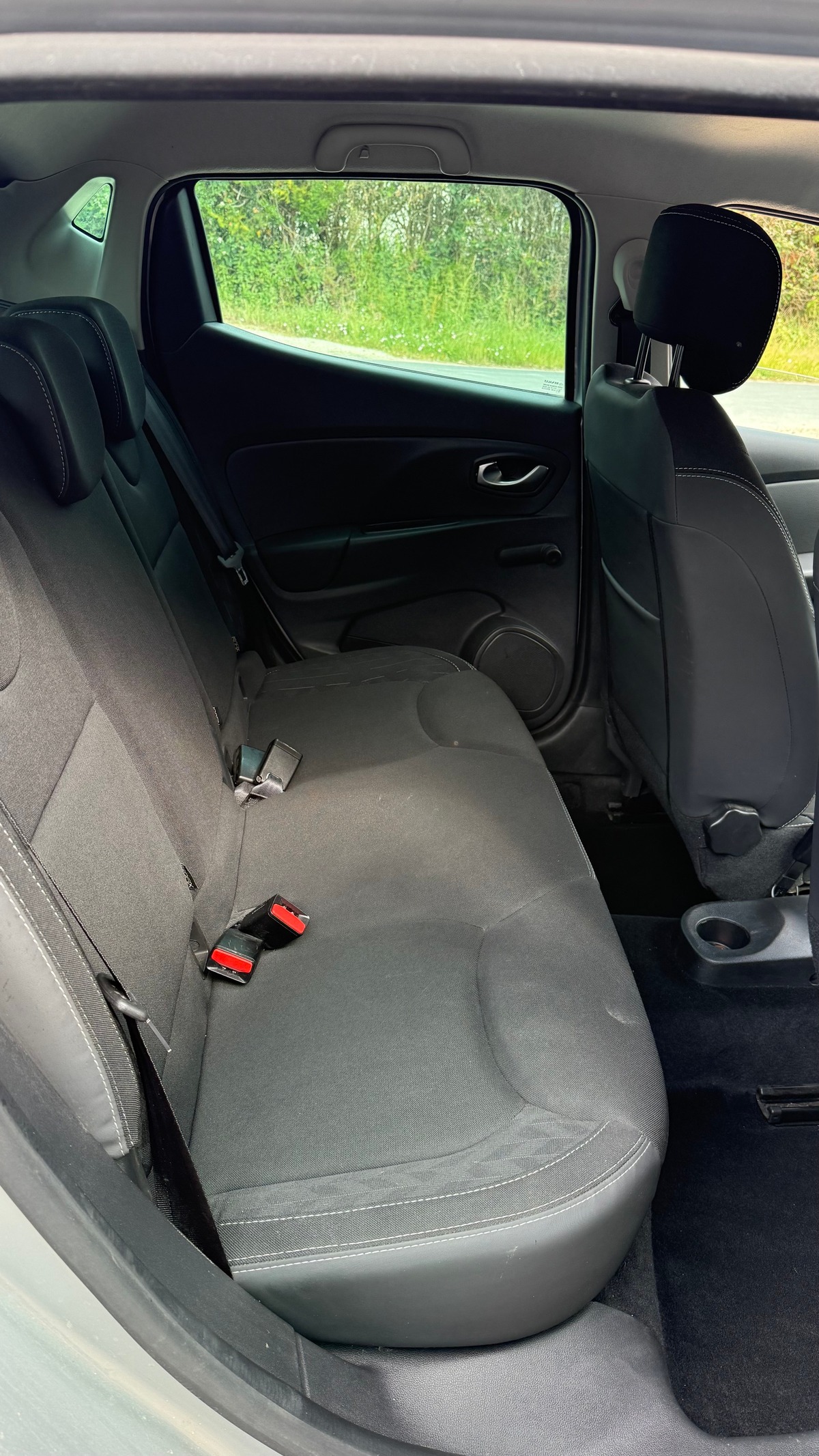 RENAULT Clio IV 4 dci 90 Chx LIMITED EDITION clim regulateur 95 100 Kms