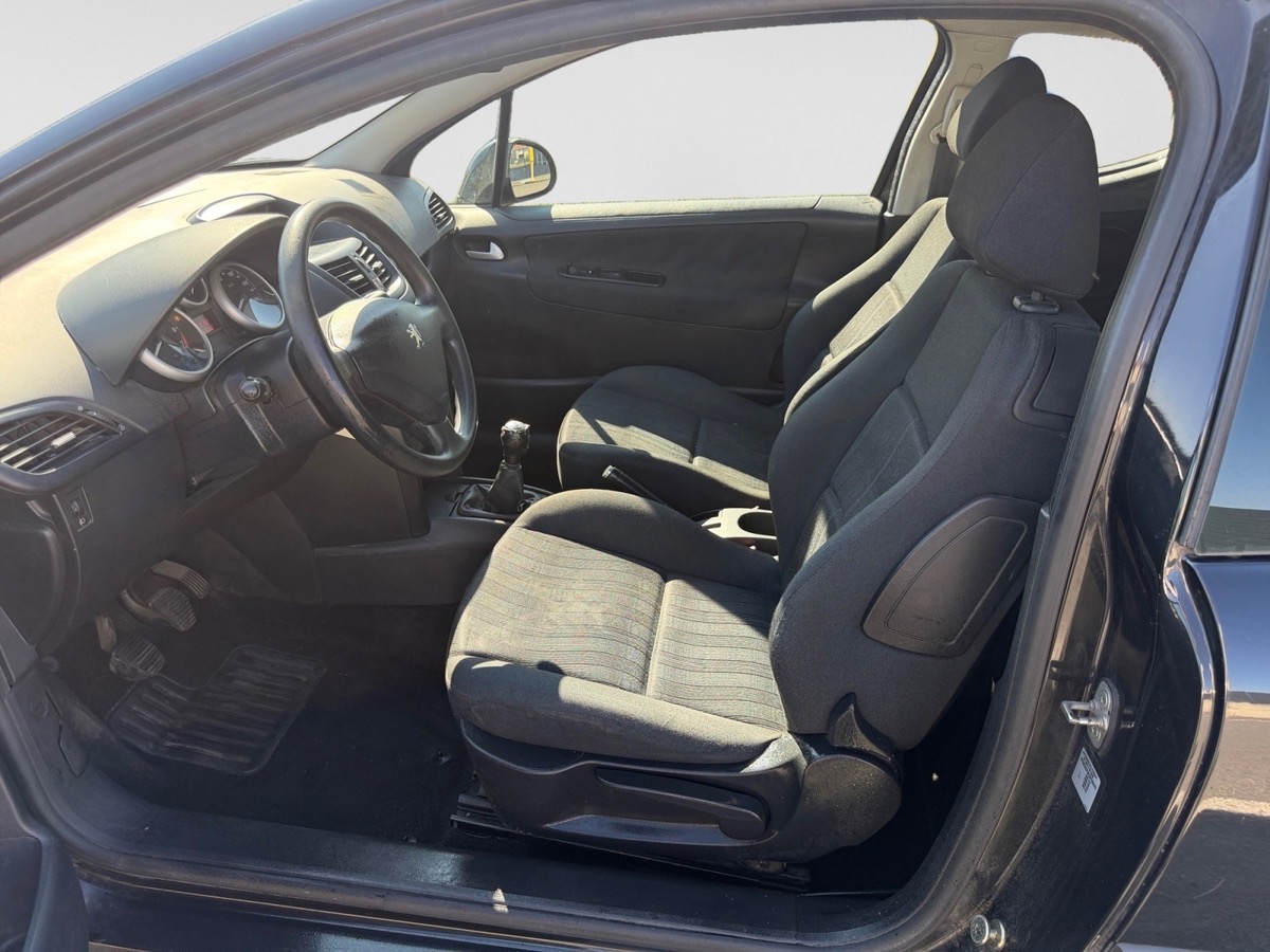 Peugeot 207 phase 2 1.4 16v 88cv