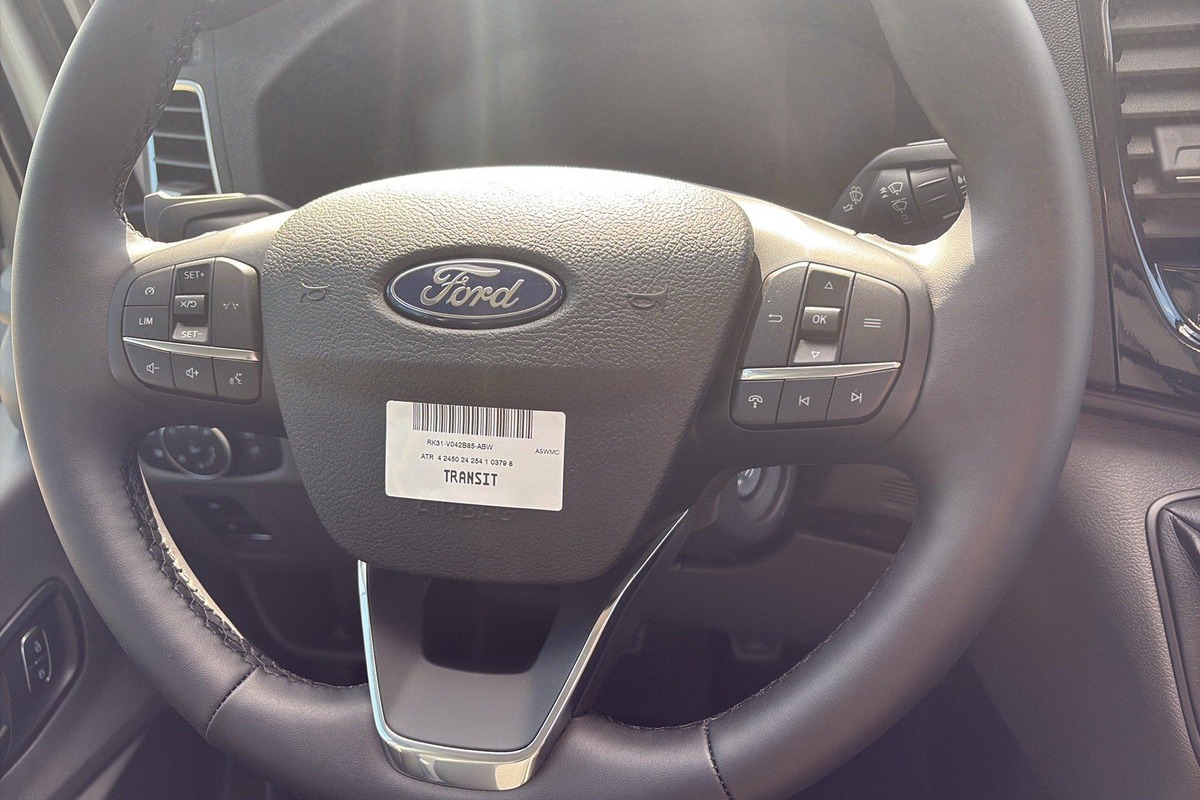 Ford TRANSIT Transit Fourgon T350 L3H2 2.0 ECOBLUE 130 S S TREND ( cles en mains )
