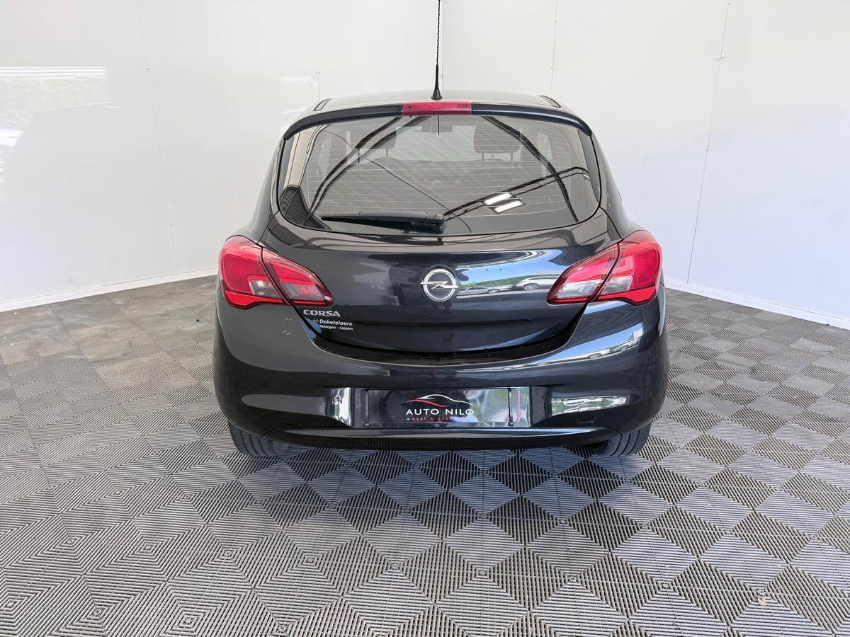 Opel Corsa 12  70 Essentia  Première main