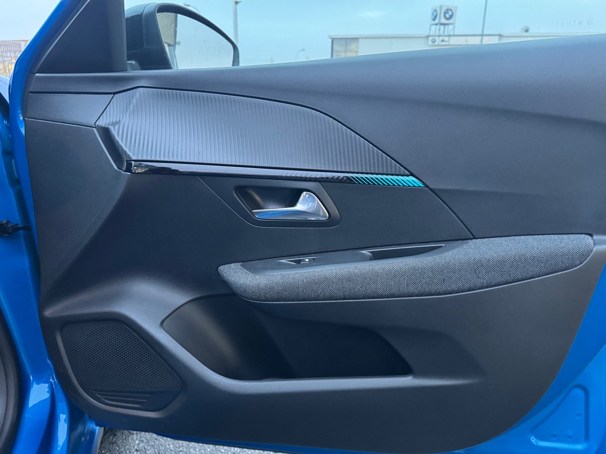 Peugeot 208 136 ch | Style | Démarrage sans clé | Régulateur de vitesse | Peugeot i-Cockpit