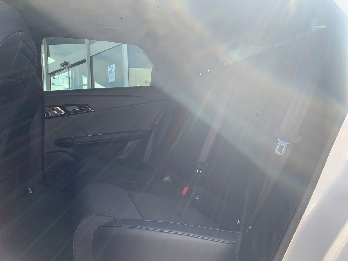 MG MG4 245 | 77 Kwh | Luxury | Apple car Play | Caméra | Siéges chauffants | Régulateur adaptatif