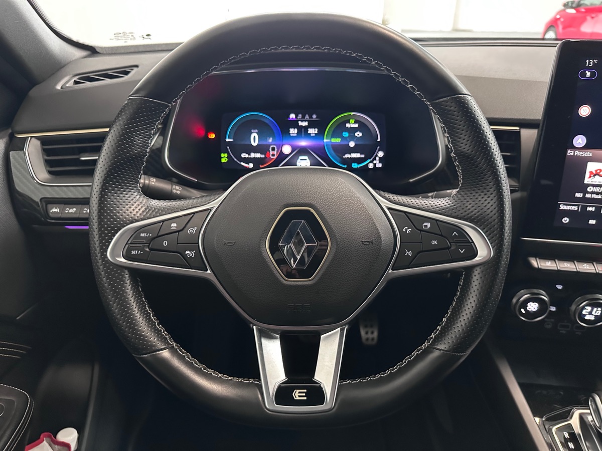 RENAULT Arkana 1.6 E-TECH ENGINEERED 145 22