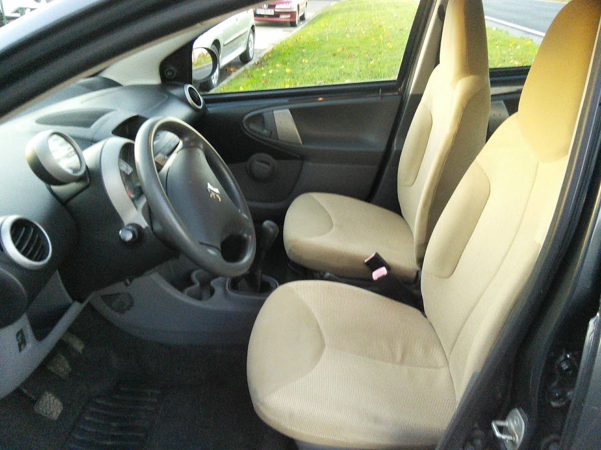 Peugeot 107 1.0 68 Trendy 5 PORTES - MOTEUR CHAINE DISTRIBUTION