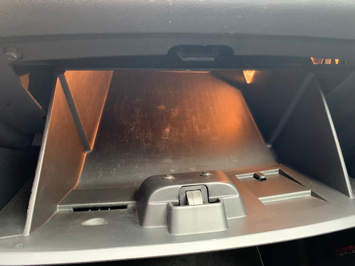 RENAULT Clio Estate 90 | Intens | Bluetooth | GPS | Phares antibrouillard LED |Jantes Alu | Attelage