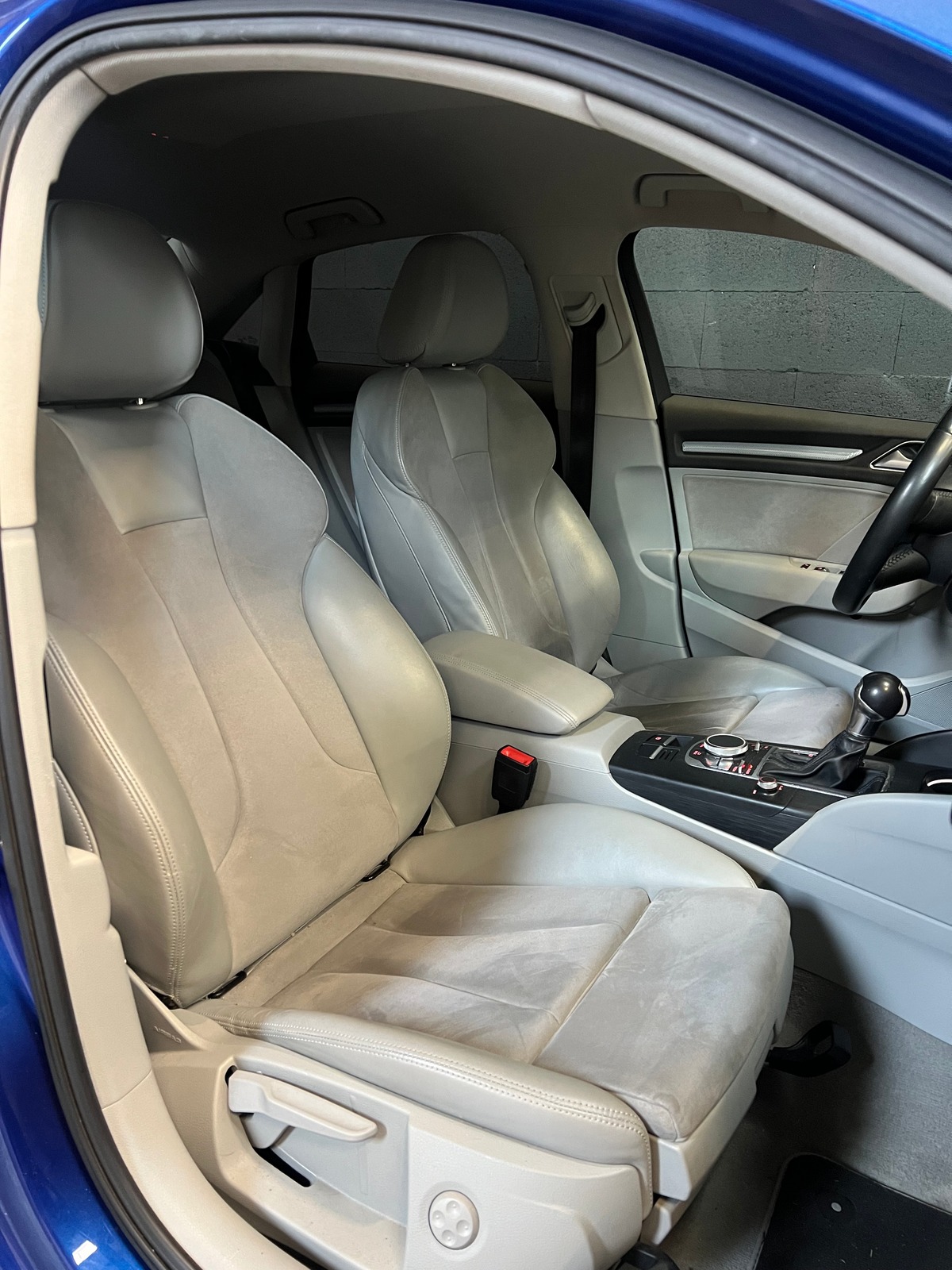 Audi A3 Sedan S-Line 1.8 TFSi Quattro