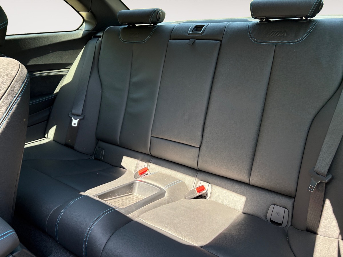 Bmw M2 370 COUPE / ORIGINE FRANCE / TOIT OUVRANT / HARMAN KARDON