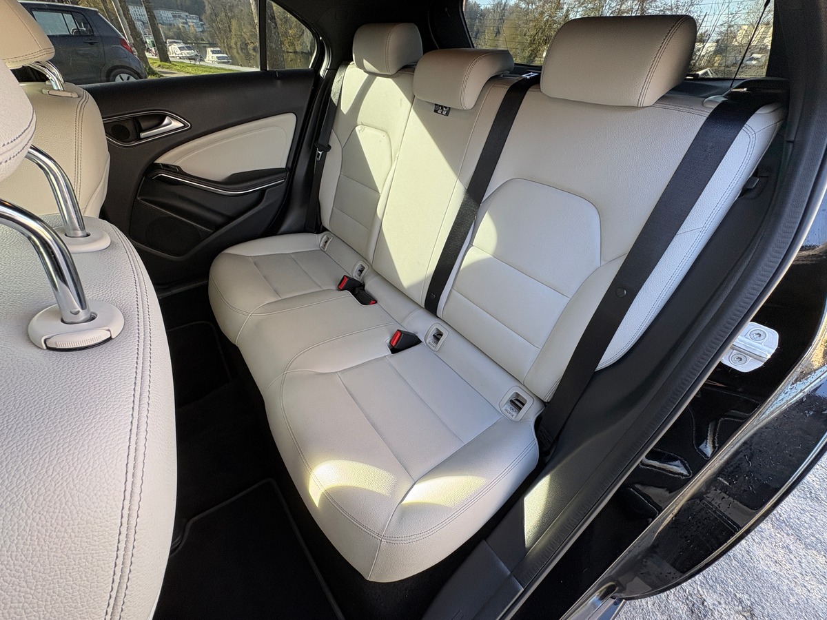 Mercedes Benz Classe A 180 – Finition Inspiration - ENTRETIEN COMPLET