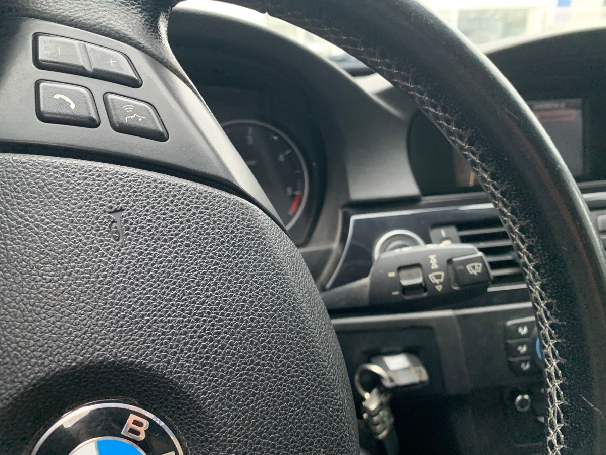 Bmw Série 3 Touring 184 ch | GPS | Radar de recul | Climatisation Auto | Jantes Alu 17"| Attelage