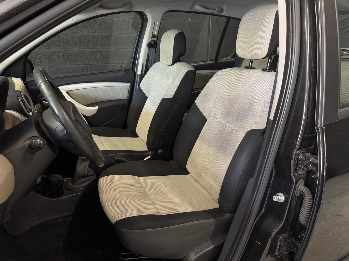 Dacia Sandero 1.5 dci 86CH / Kit distri ok / Climatisation