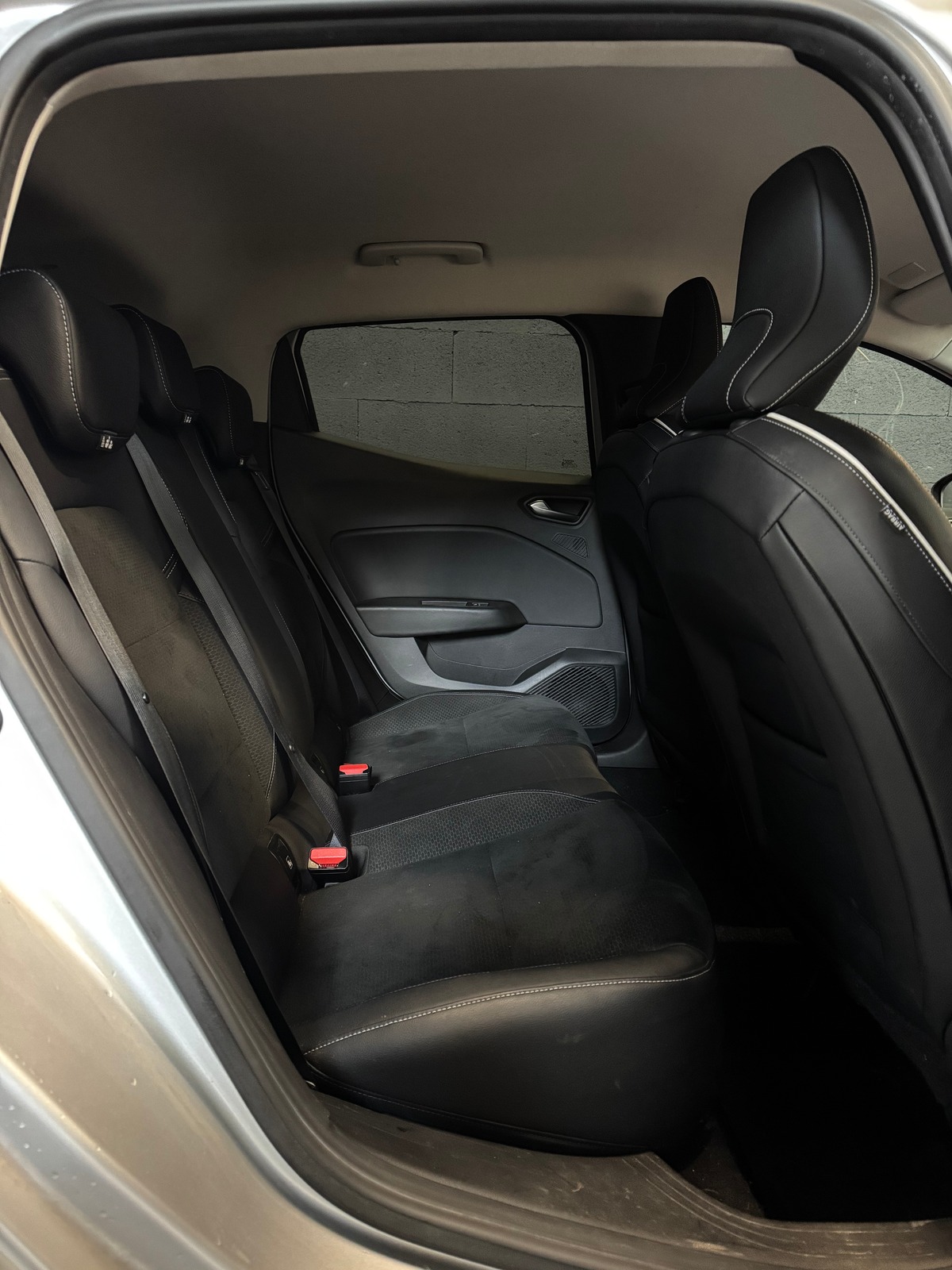 RENAULT Clio V 1.3 TCe 130ch FAP Intens EDC