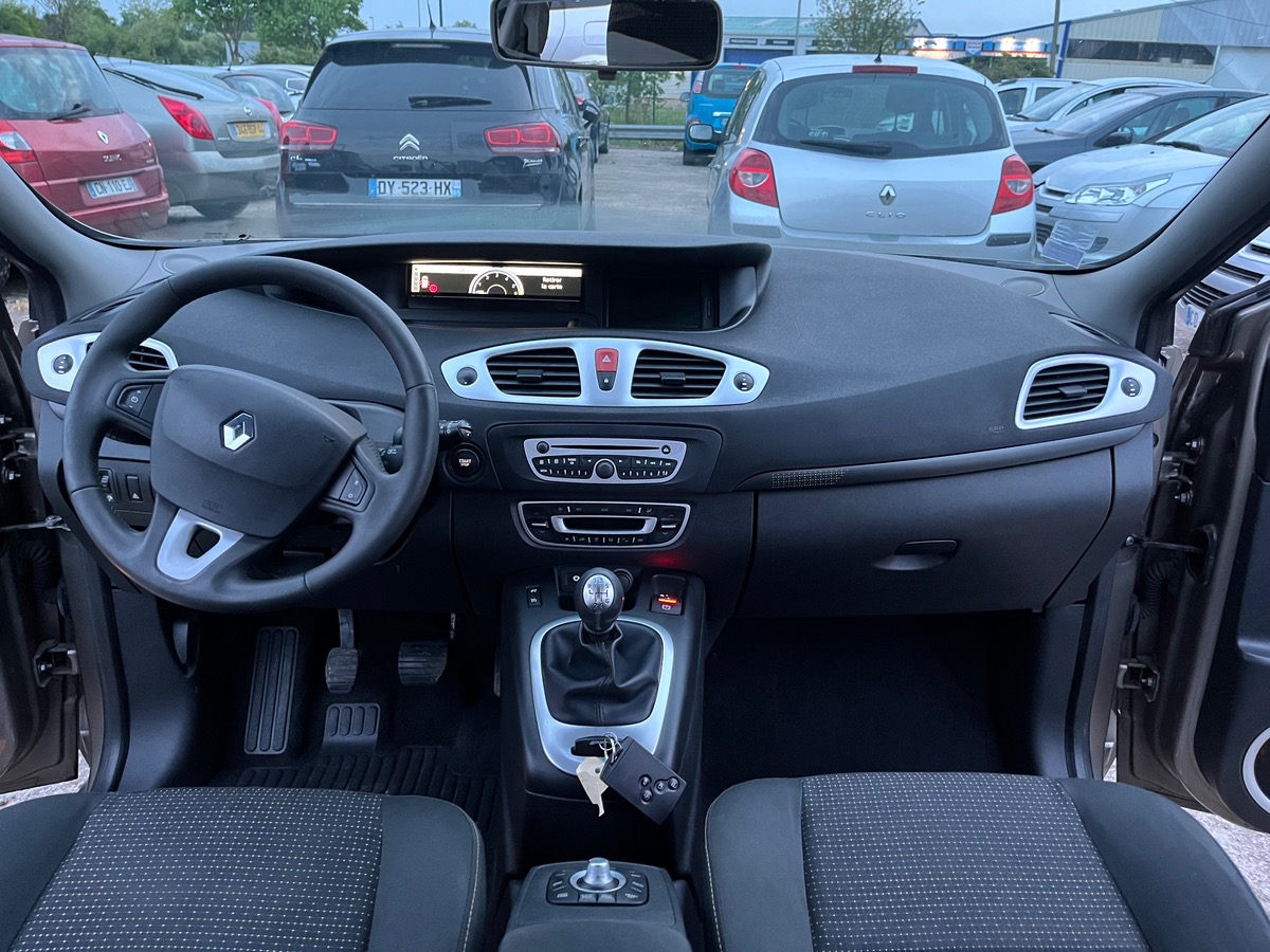 RENAULT Scenic 1.5 dci