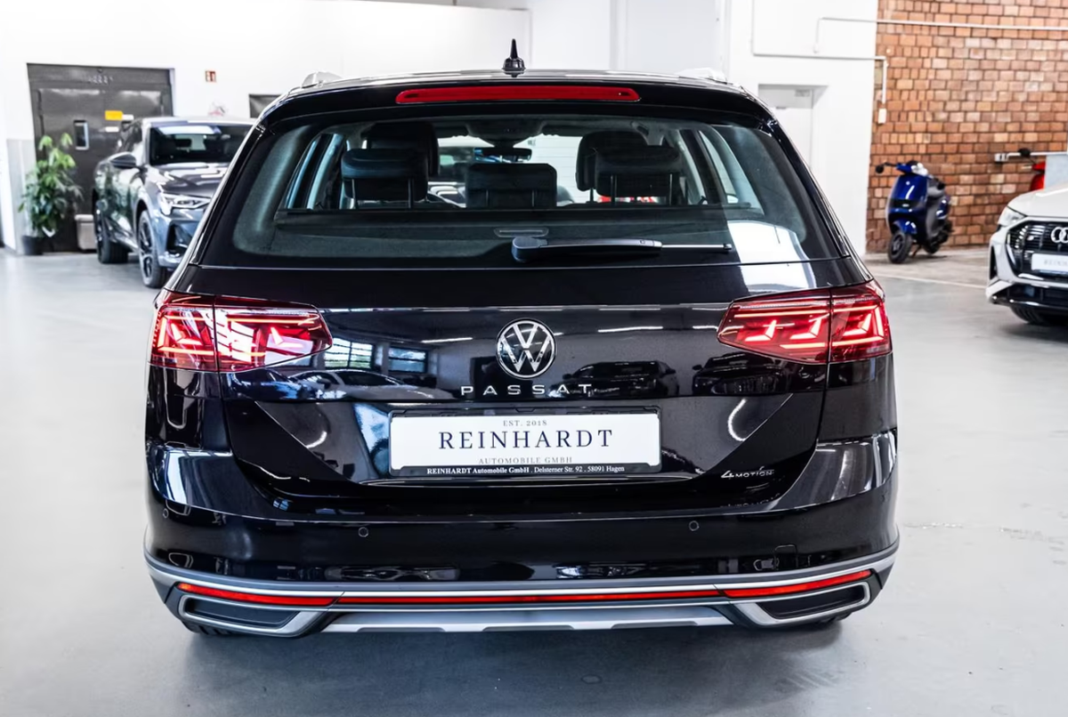 Volkswagen Passat Alltrack 2.0 TSi 4Motion 280ch DSG 7 Toit ouvrant Phares Matrix LED