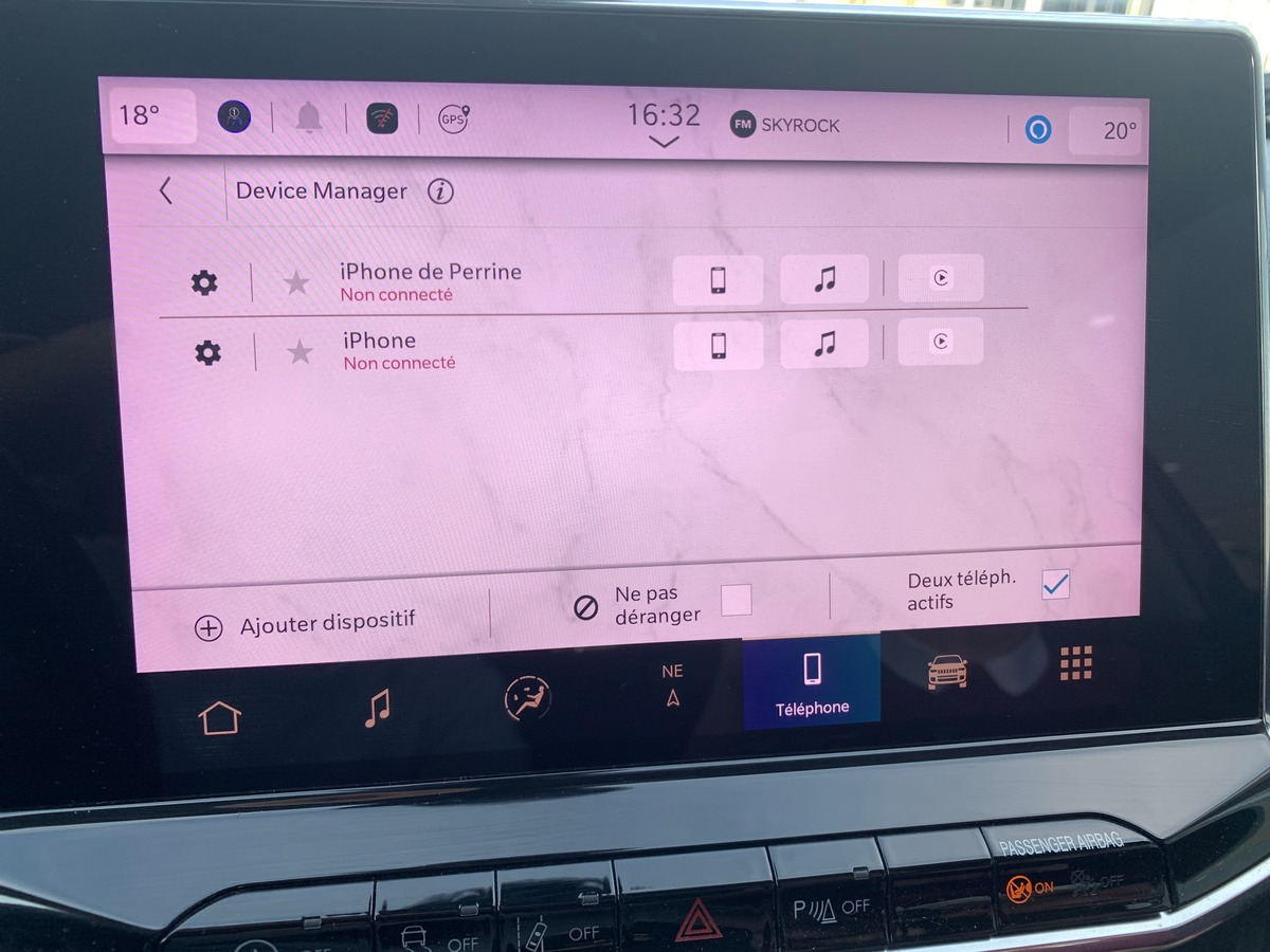 Jeep Compass 130 | (2) 1.6 MJET | Night Eagle | Attelage | GPS | Régulateur vitesse | Apple car Play