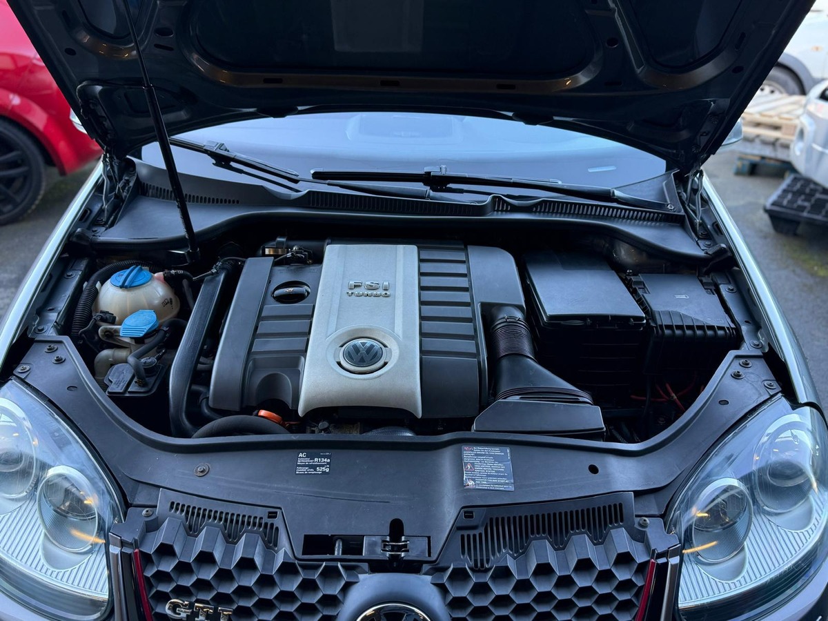 Volkswagen Golf 5 2.0 TFSI