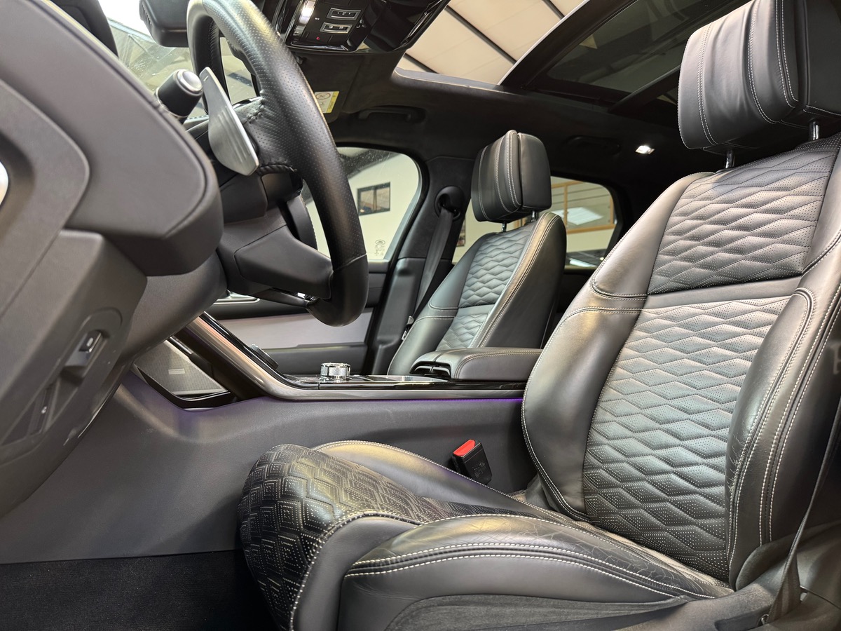 LAND ROVER RR VELAR 5.0 P550 SVA-D R-DYNAMIC 550CV TO/ATTELAGE/UHD FULL