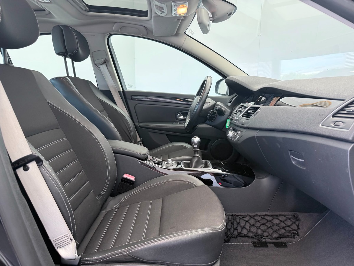 RENAULT Laguna 1.5 Dci 110  BOSE EDITION  Première main