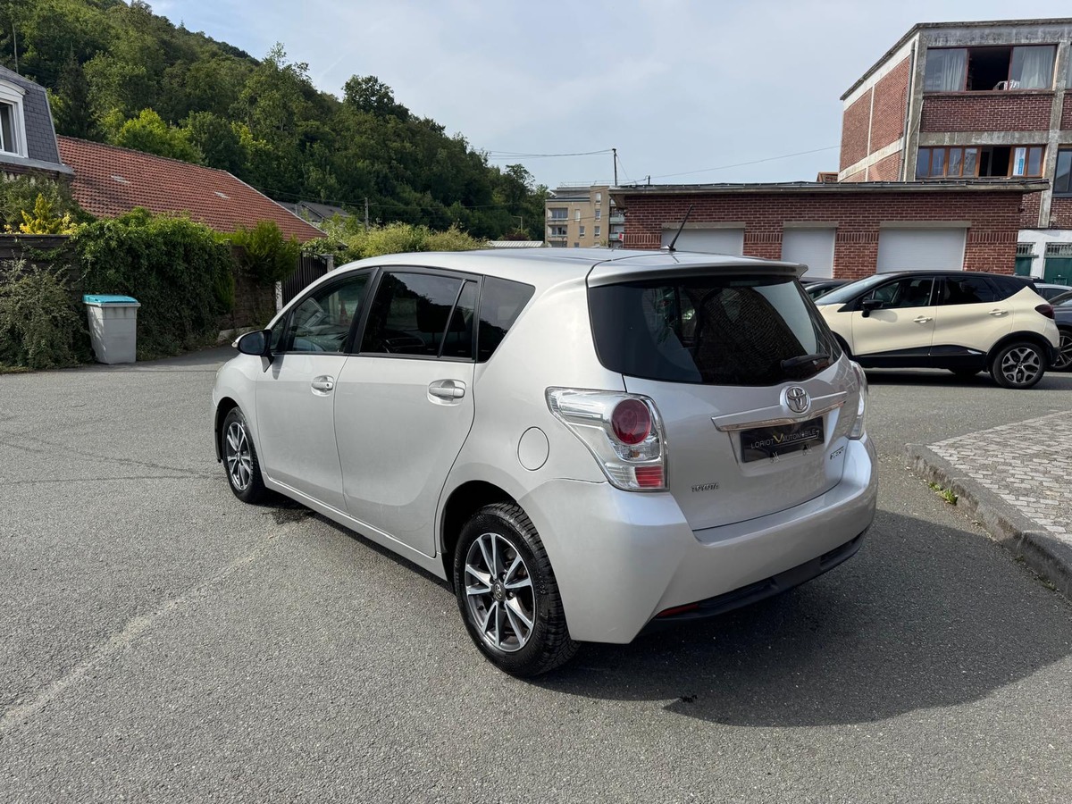 Toyota Verso 2.0 D-4D 125cv DYNAMIIC 7places - garantie