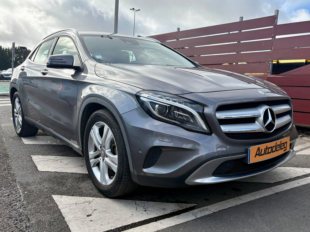 Mercedes Benz GLA 200 SENSATION 156CH