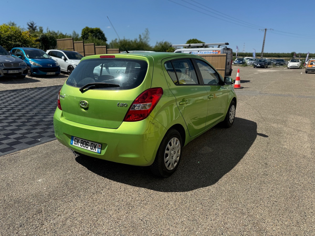 Hyundai i20 5 Portes 1.2 i 16V 78 cv - CLIMATISATION - RIEN A PREVOIR - MOTEUR A CHAINE