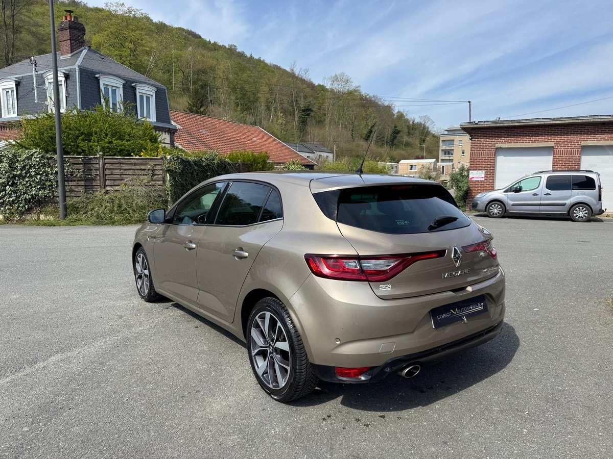 RENAULT Megane IV 1.2 TCe 130 cv iNTENS