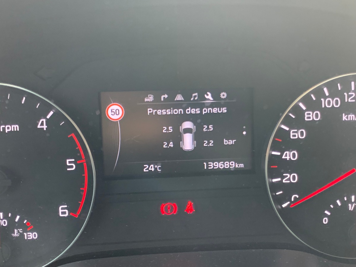 Kia Sportage 115 ch | GT Line | Toit ouvrant panoramique | Caméra de recul | Régulateur de vitesse