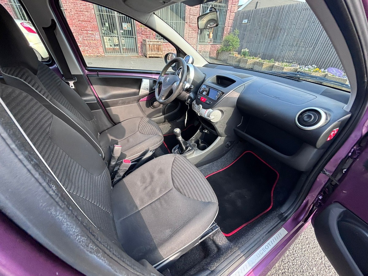Peugeot 107 1.0 68 Envy 5 portes