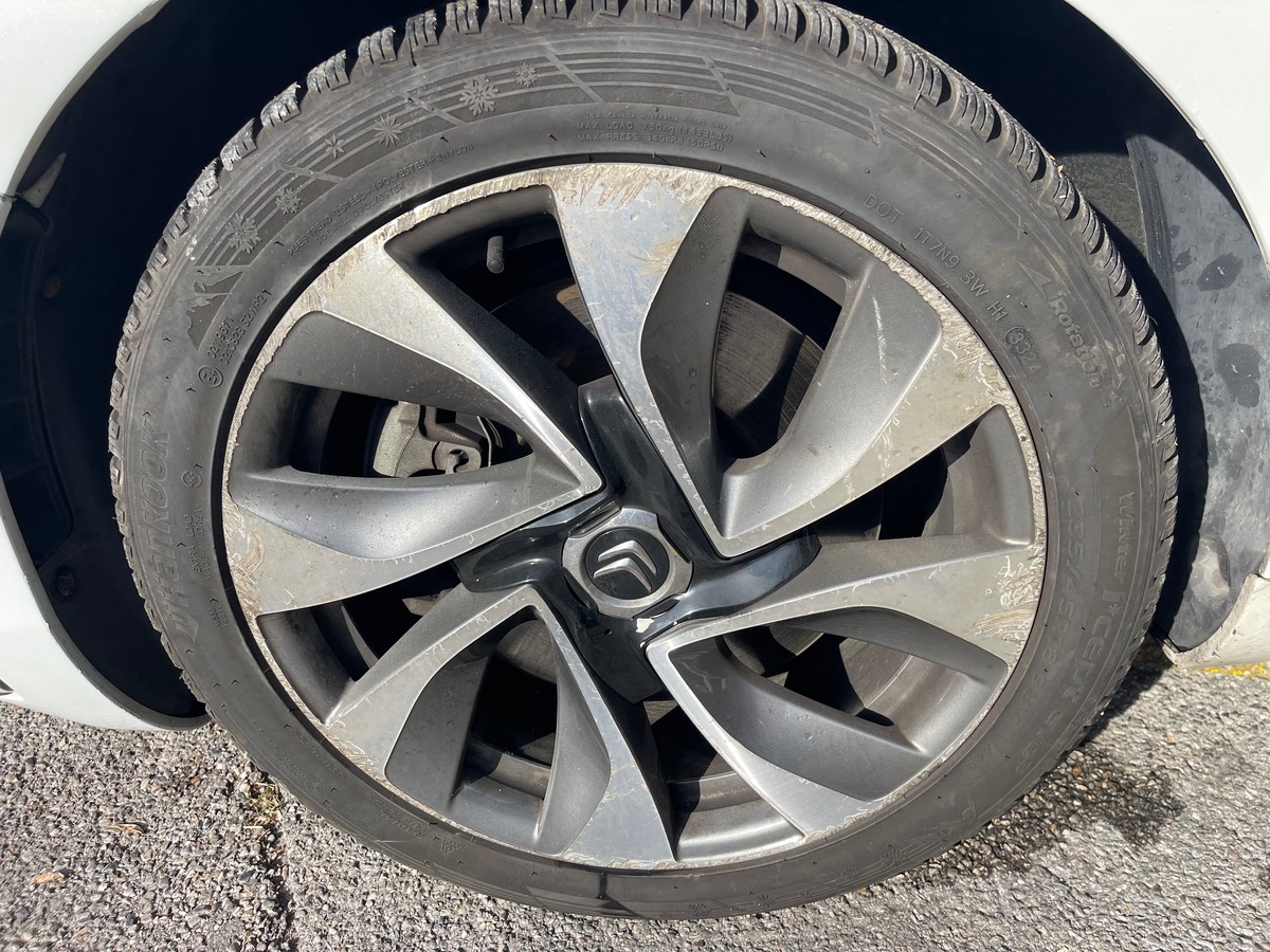 Citroën DS5 2.0 HDI 200 Hybrid4 4X4 163 CV / Toit Panoramique / GPS / Intérieur Cuir / Full