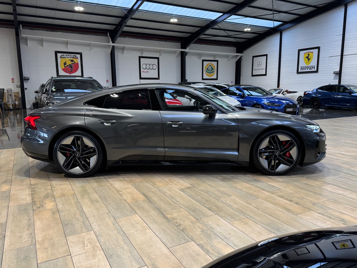 Audi e-tron GT RS QUATTRO 598CV EXTENDED 1ERE MAIN h