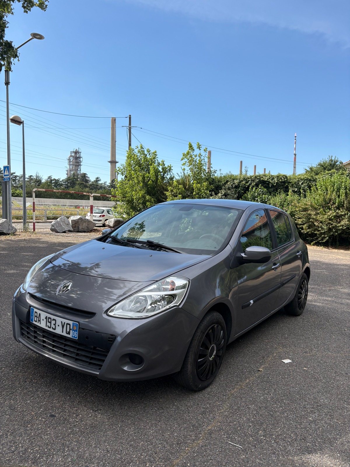 RENAULT Clio III
