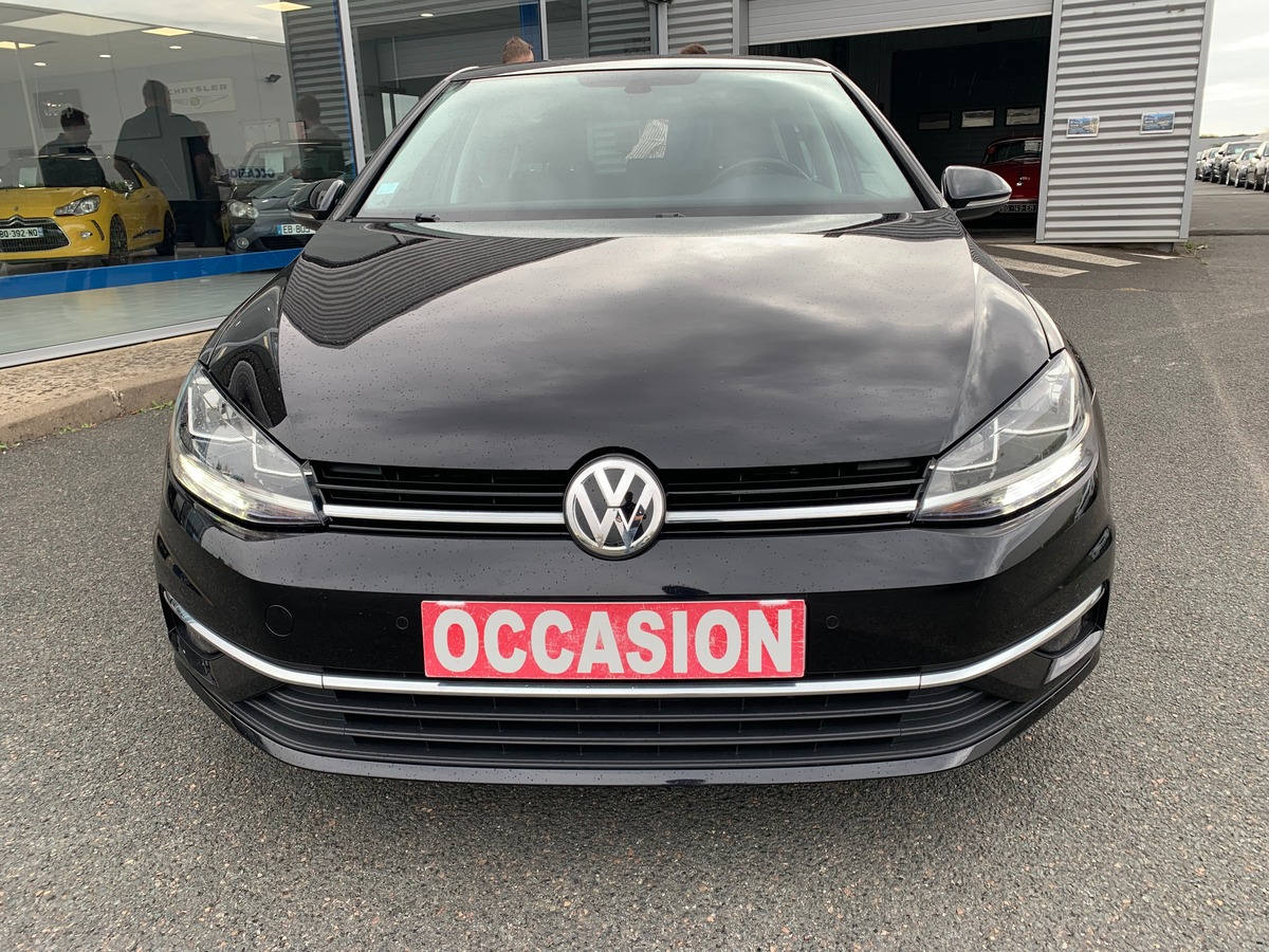 Volkswagen Golf 125 | Sound | Caméra recul | Régulateur | GPS | Apple car play | Attelage amovible