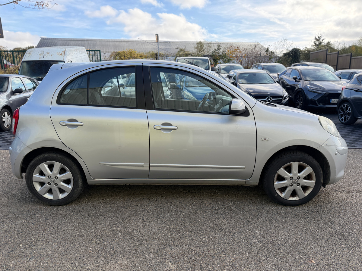 Nissan Micra IV 1.2 i 12V 80 cv - RADAR DE RECUL - CLIMATISATION - ECRAN GPS