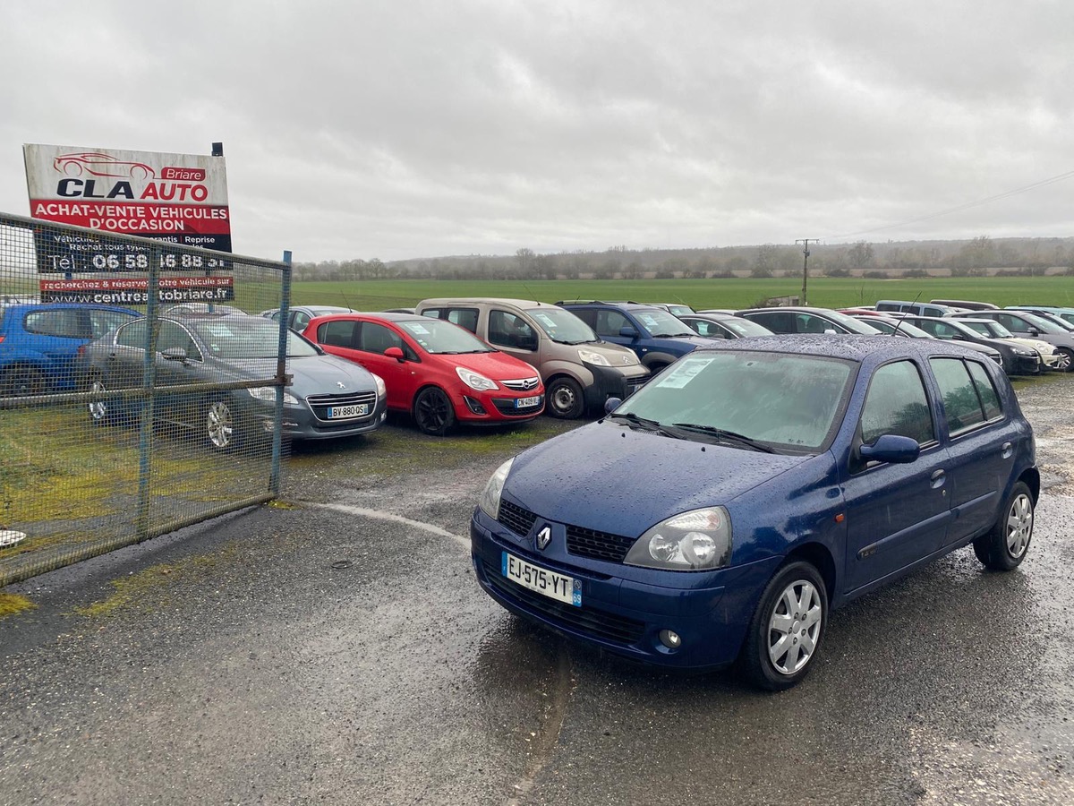 RENAULT Clio 1.4i 100cv 103060km d'origine 