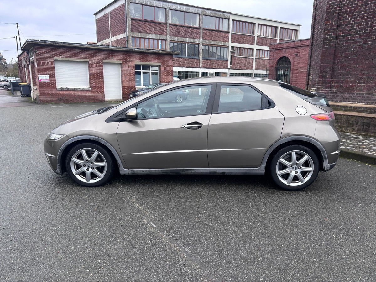 Honda Civic 2.2 CDTI 140 COMFORT - Révisé - Garantie