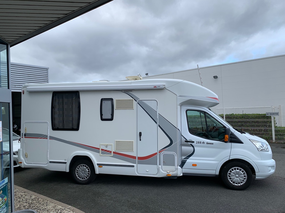 Ford Challenger 155 ch | 2,2 litres | GENESIS 288 EB Profilé | 3 Couchages | Caméra de recul