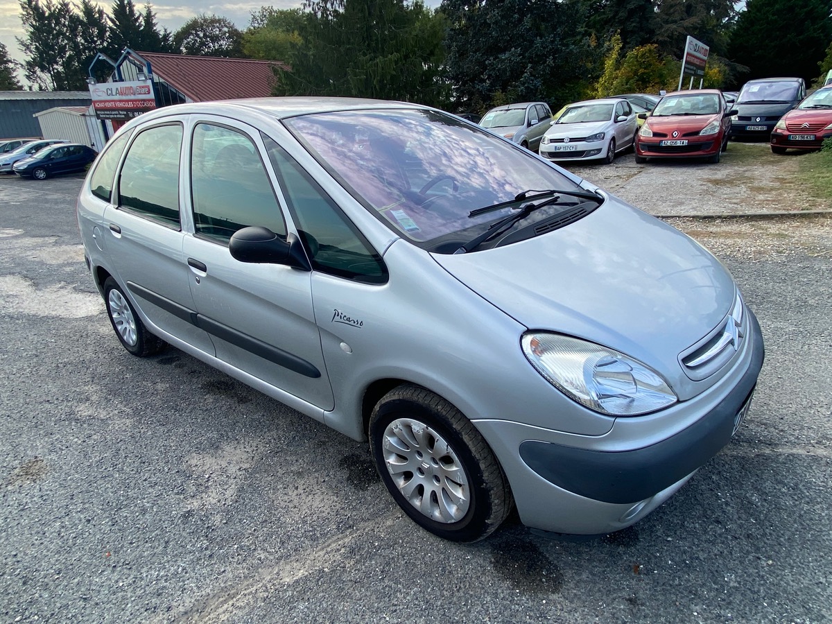 Citroën Xsara picasso 1.8i 115cv faibles km garantie 03 mois 115002km 