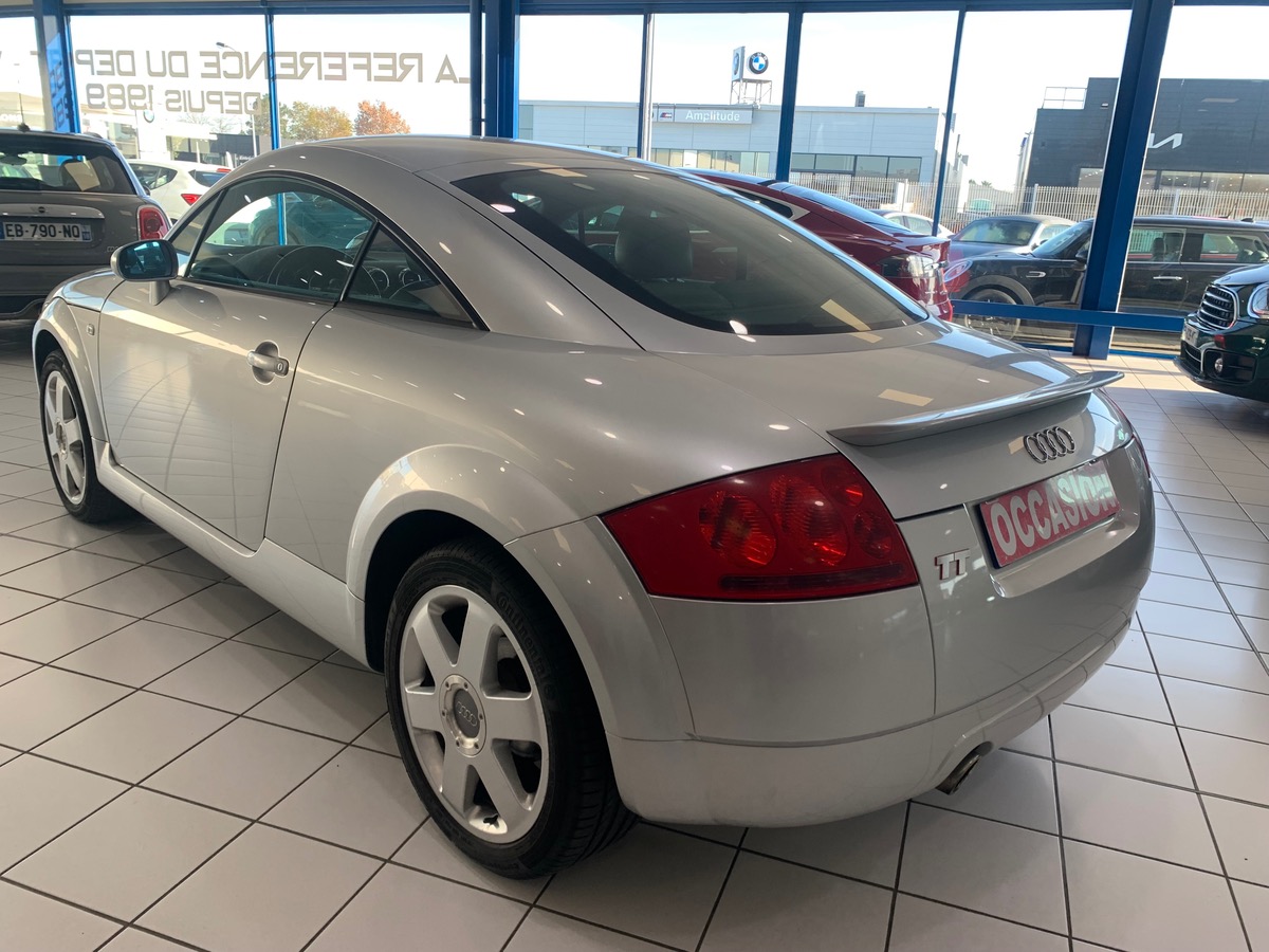 Audi TT 180 ch | Cuir | Radio | Distribution et Pompe à eau ok | Jantes Alu | Airbags