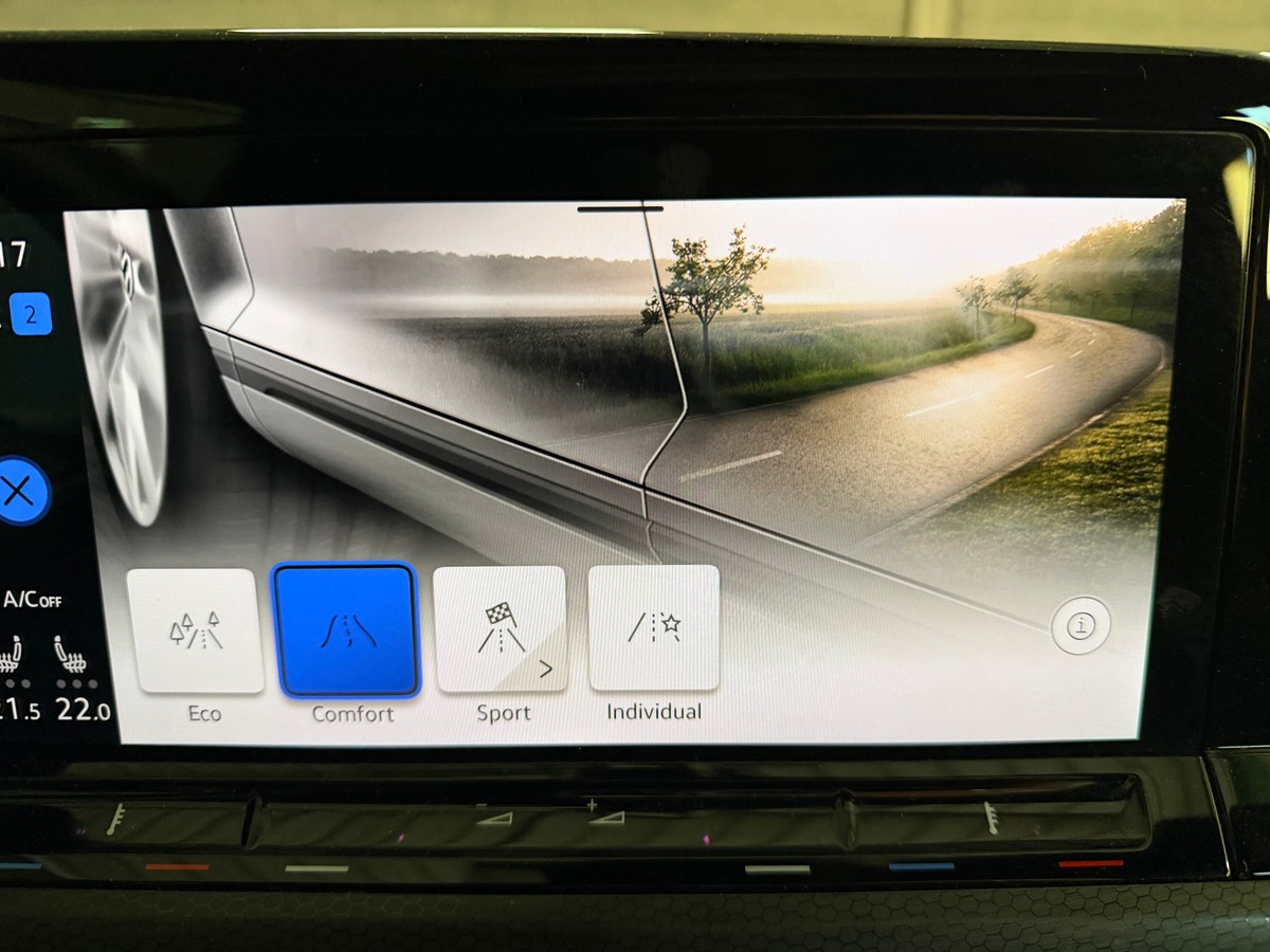 Volkswagen Golf 8 VIII GTI CS 2.0 tsi 300 CH Mode Nurburgring Toit Panoramique / Harman Kardan / ATH