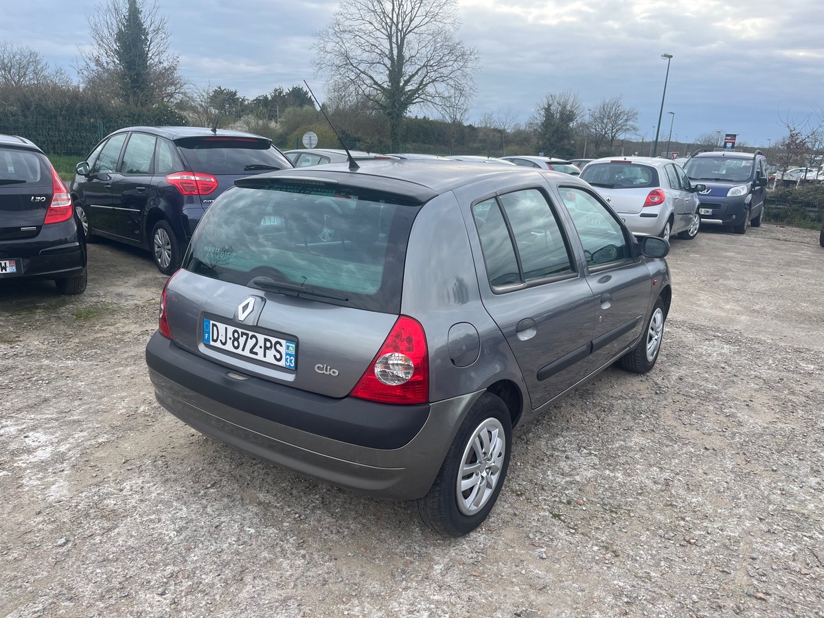 RENAULT Clio 1.2i 16v  108132km
