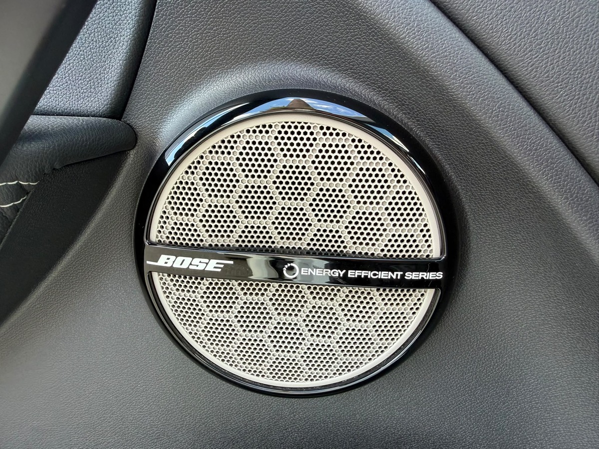 RENAULT Megane III Estate 1.5 dCi BOSE Edition-Crochet d'attelage - Distribution neuve- Garantie