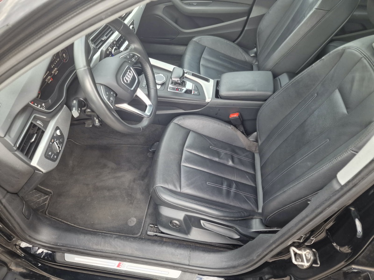 Audi A4 Avant SLINE 218cv 3.0 TDI QUATTRO, SUIVI COMPLET, TOIT OUVRANT, 4 ROUES HIVERS SUR JANTES