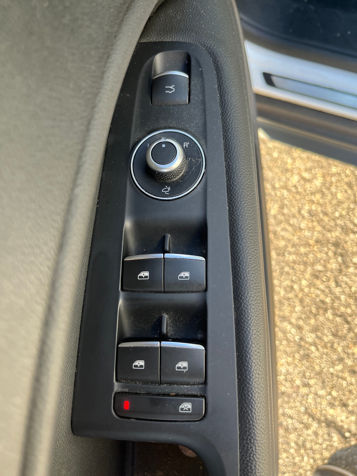Alfa Romeo Stelvio 2.2 210CH Q4 SPORT EDITION, AT8, HAYON ELEC, CAMERA, MAINTIEN DANS LA VOIE