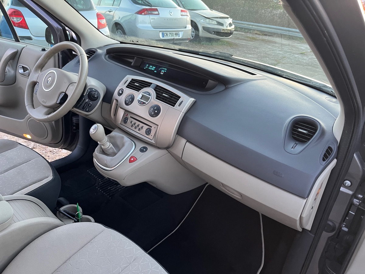 RENAULT Scenic 1.5 dci