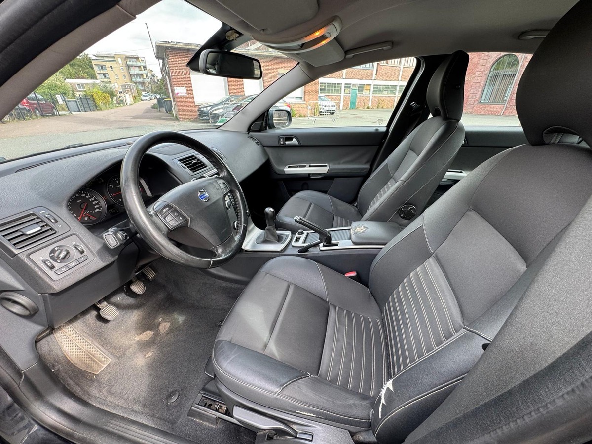 Volvo S40 2.0 D 135cv Feeling - Garantie