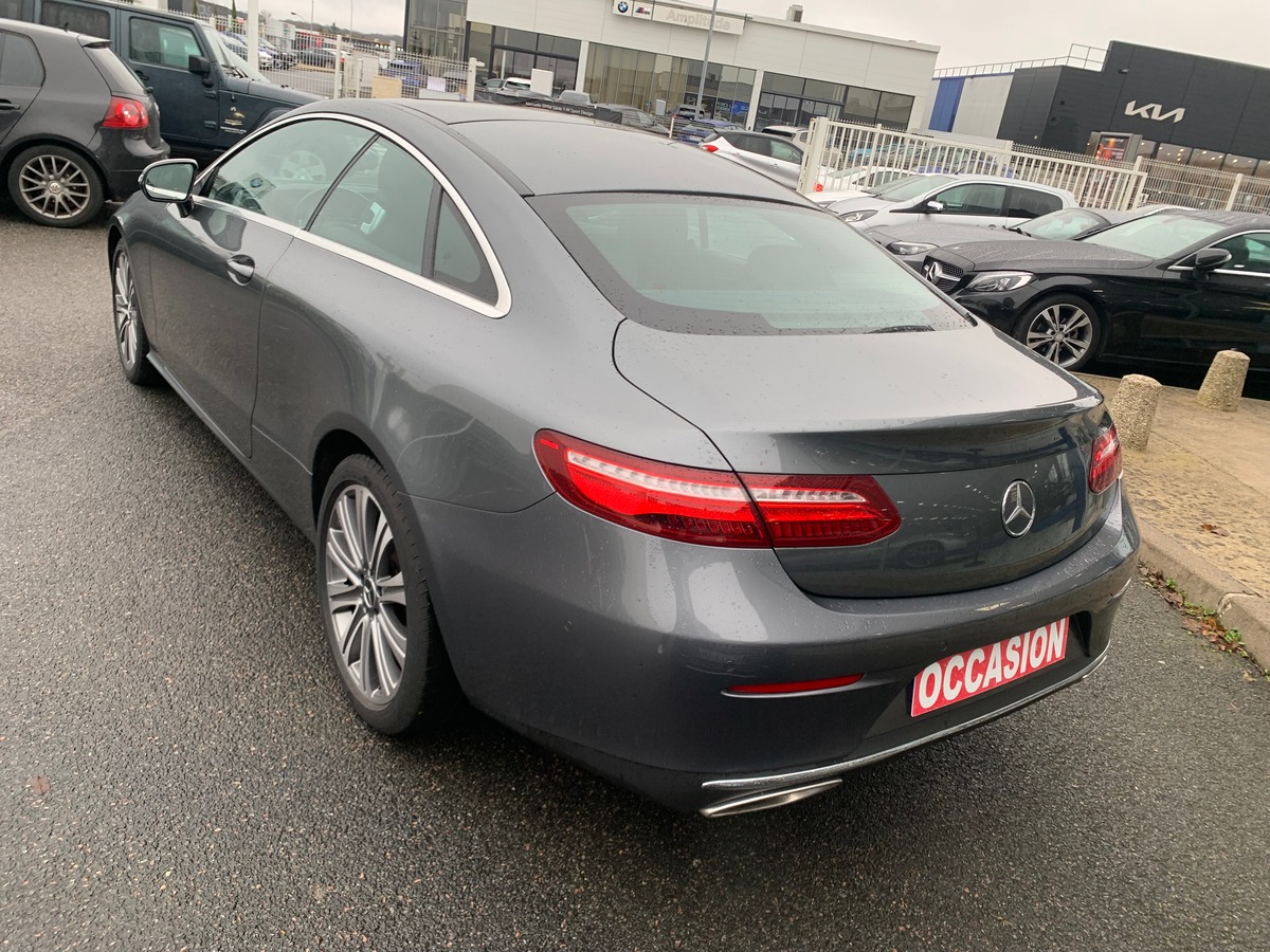 Mercedes-Benz Classe E Coupé 245 ch | 300 | EXCECUTIVE | Caméra 360° | Siéges chauffant, électrique